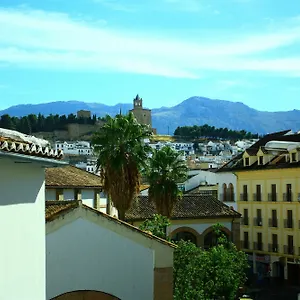 Toril Hotel